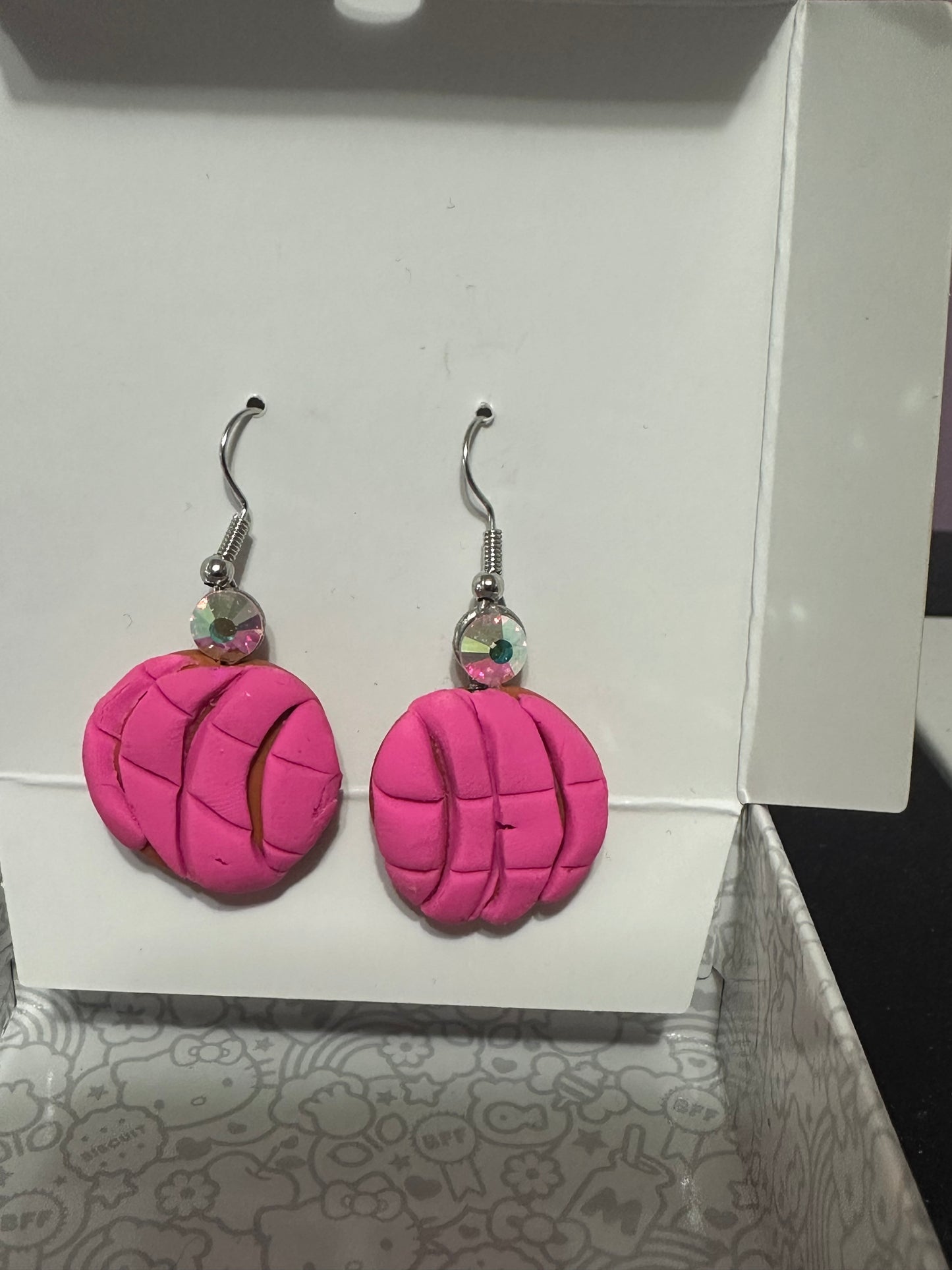 Concha or Payaso paleta earrings