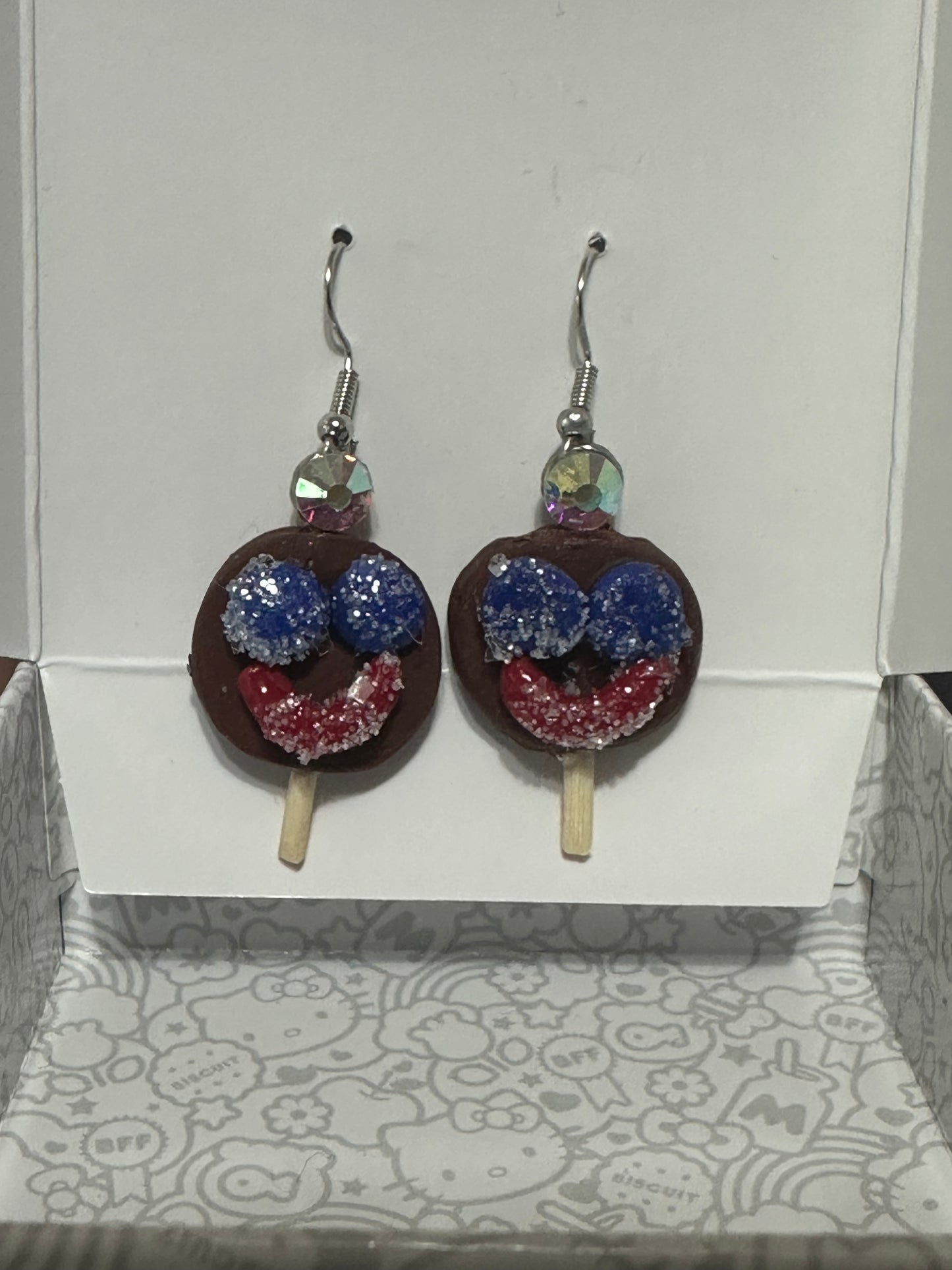 Concha or Payaso paleta earrings