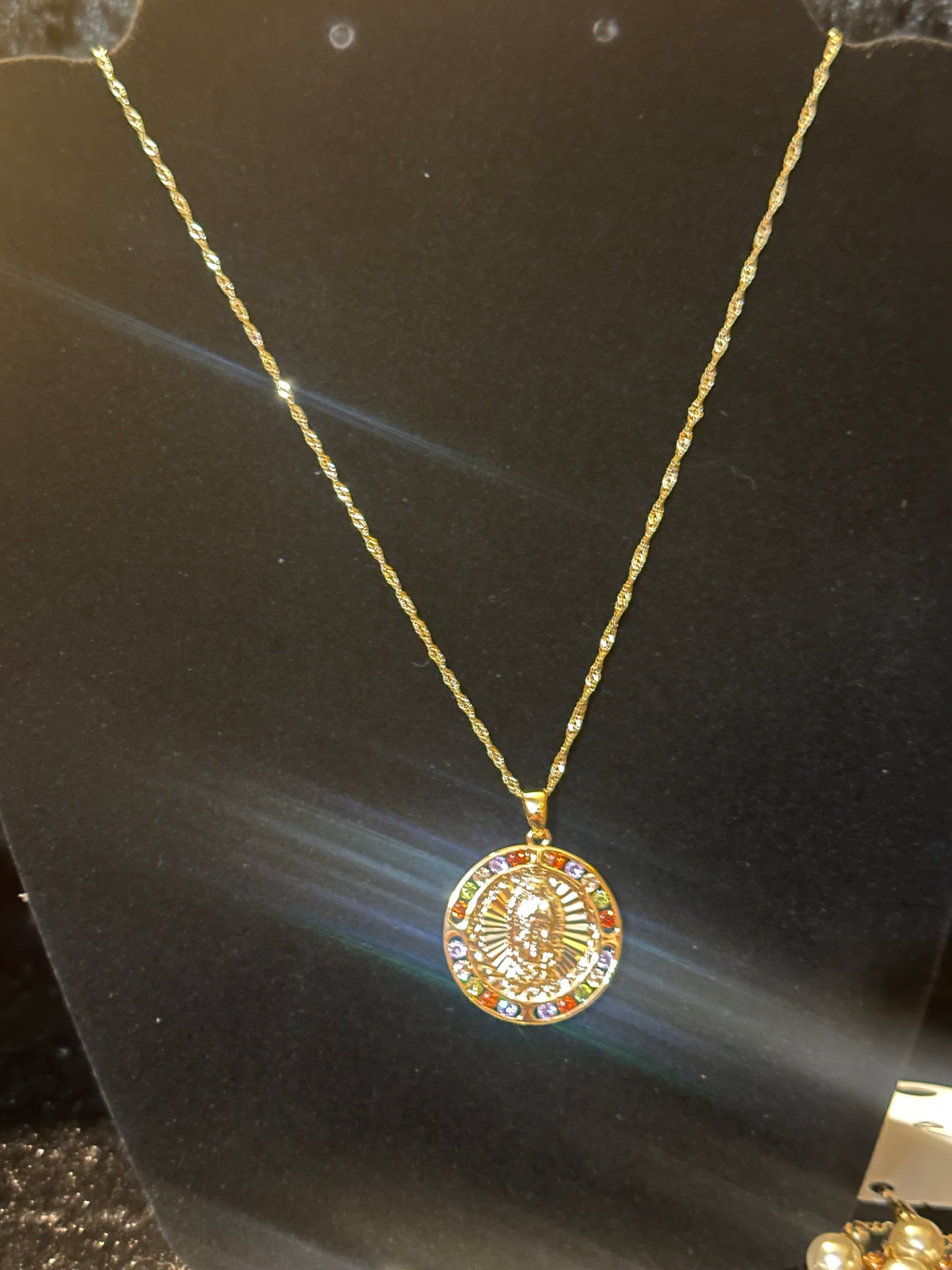 18k gold filled necklace and pendant